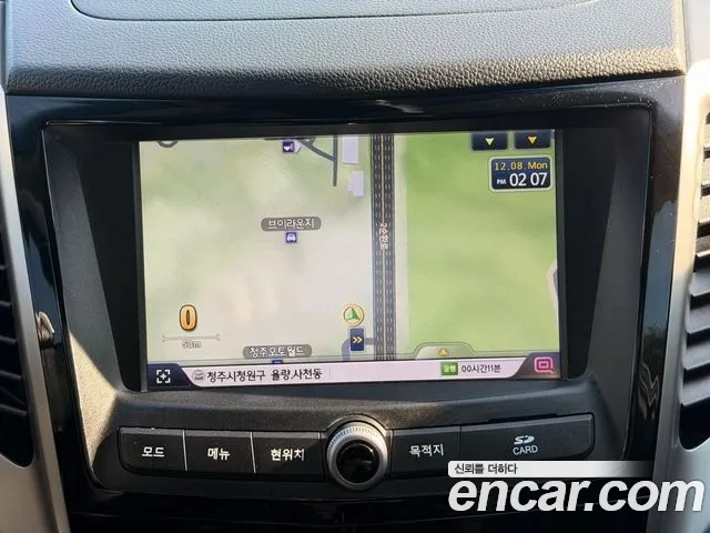KG_Mobility_Ssangyong TIBOLI 2015 thumb 8