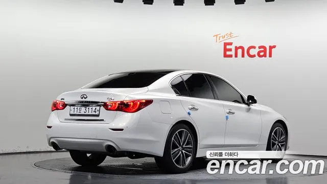 Infiniti Q50 2015 thumb 2