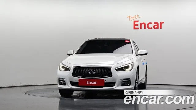 Infiniti Q50 2015 thumb 3