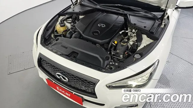 Infiniti Q50 2015 thumb 6
