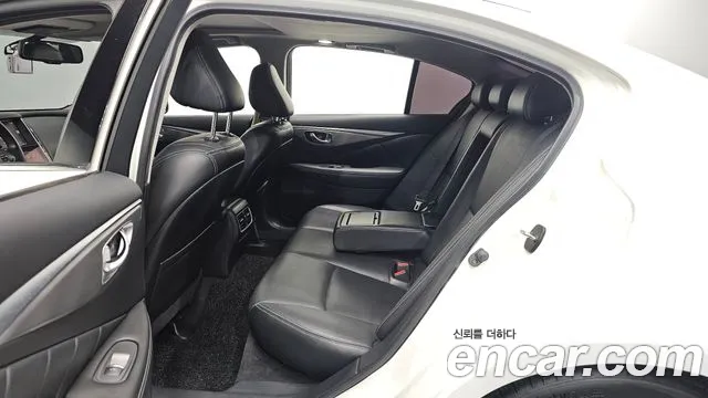 Infiniti Q50 2015 thumb 11