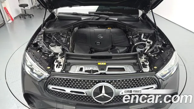 Mercedes-Benz GLC 2024 thumb 6