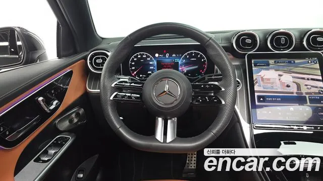 Mercedes-Benz GLC 2024 thumb 12