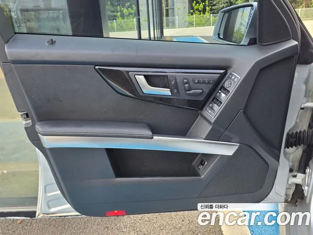 Mercedes-Benz GLK-Класс 2015 thumb 8