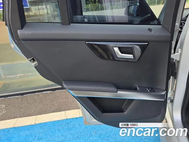 Mercedes-Benz GLK-Класс 2015 thumb 9