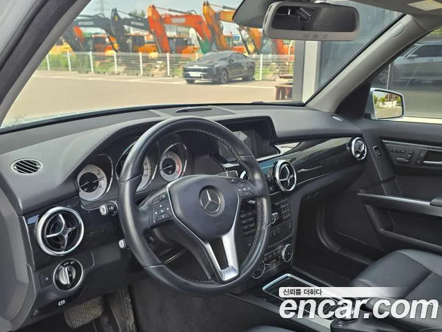 Mercedes-Benz GLK-Класс 2015 thumb 10