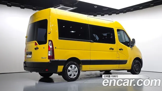 Renault Master 2019 thumb 2