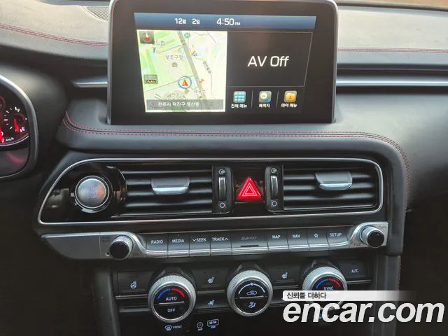 Genesis G70 2017 thumb 8