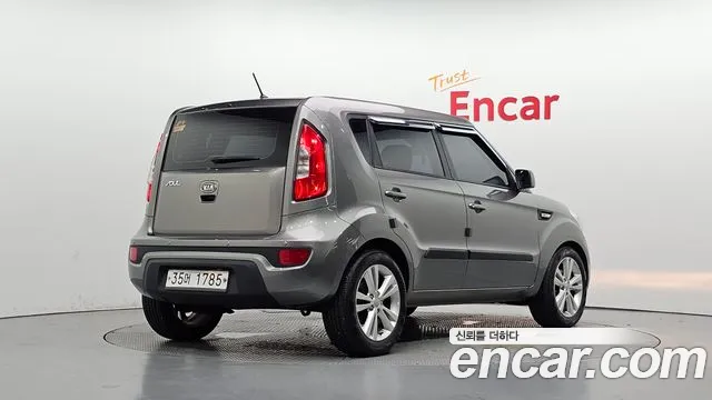 Kia Soul 2012 thumb 2