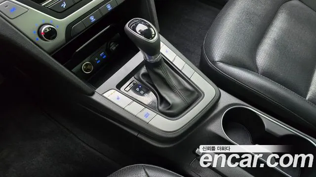 Hyundai Avante 2018 thumb 9
