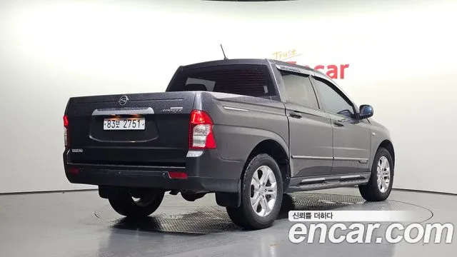 KG_Mobility_Ssangyong KORANDO 2014 thumb 2