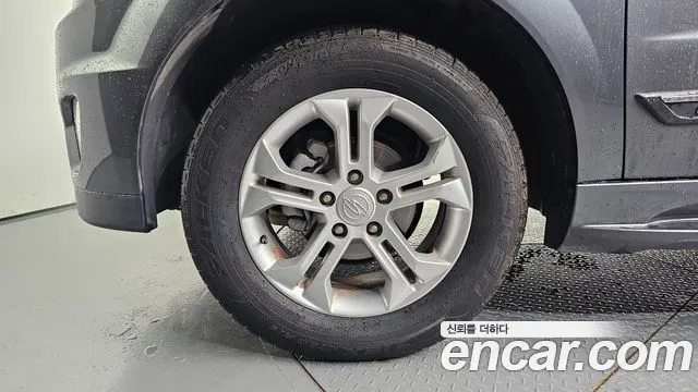 KG_Mobility_Ssangyong KORANDO 2014 thumb 5