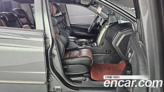 KG_Mobility_Ssangyong KORANDO 2014 thumb 11