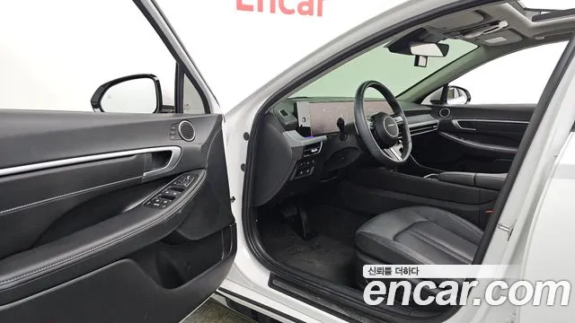 Hyundai Sonata 2023 thumb 10
