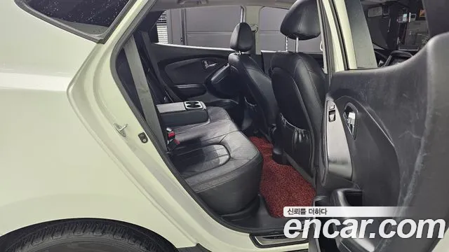 Hyundai Tucson 2013 thumb 11