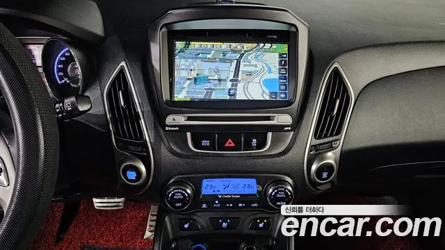 Hyundai Tucson 2013 thumb 12