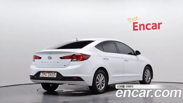 Hyundai Avante 2018 thumb 2