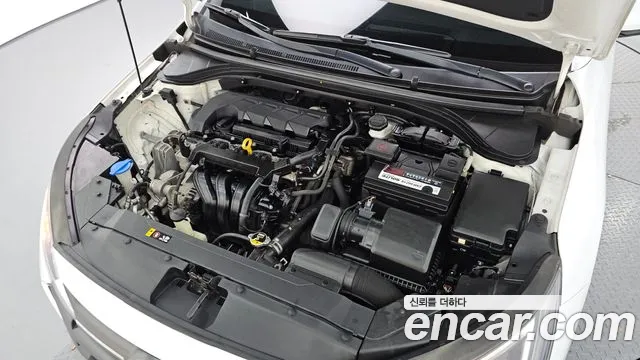 Hyundai Avante 2018 thumb 6