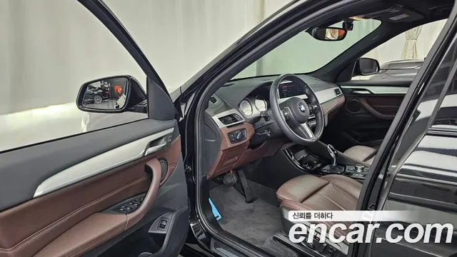 BMW X1 2022 thumb 10