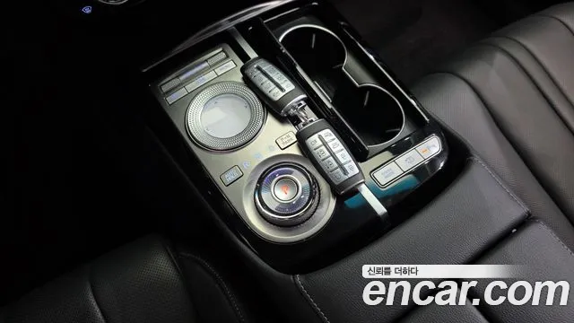 Genesis G80 2022 thumb 9