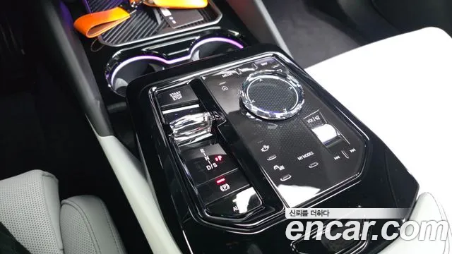 BMW 5 серии 2026 thumb 8