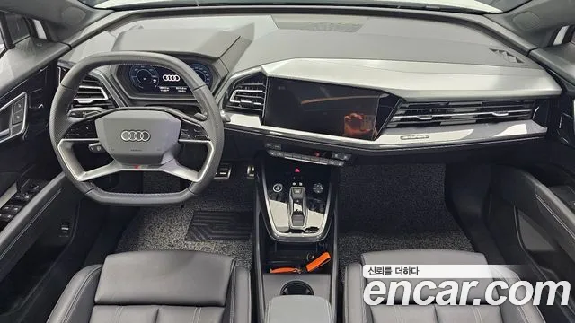 Audi Q4 e-tron 2025 thumb 6