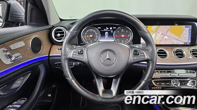 Mercedes-Benz E-Класс 2018 thumb 12
