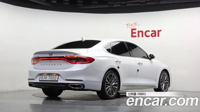 Hyundai Grandeur 2017 thumb 2