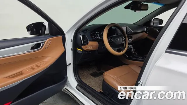 Hyundai Grandeur 2017 thumb 10