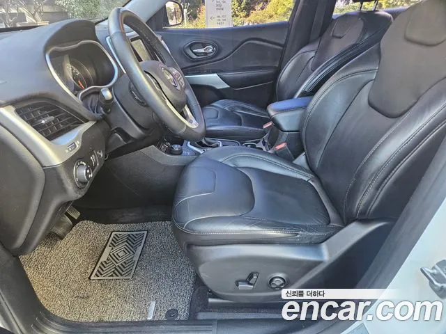 Jeep Cherokee 2017 thumb 6