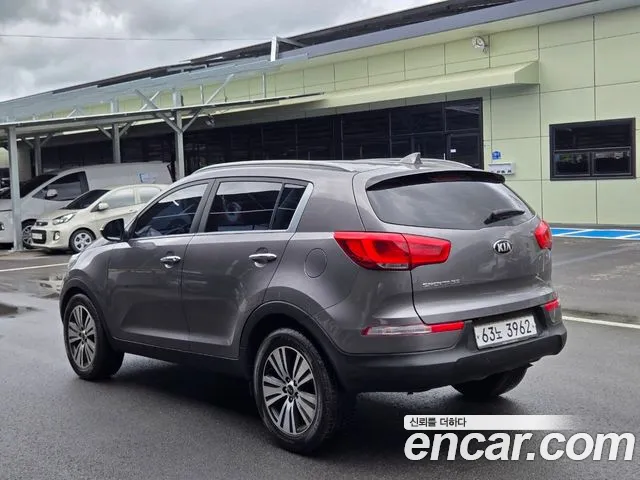 Kia Sportage 2013 thumb 6