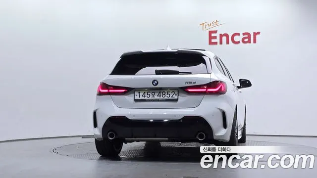 BMW 1 серии 2020 thumb 4