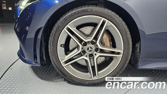 Mercedes-Benz CLS-Class 2019 thumb 5