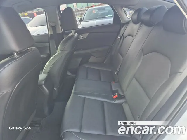 Kia K3 2019 thumb 8