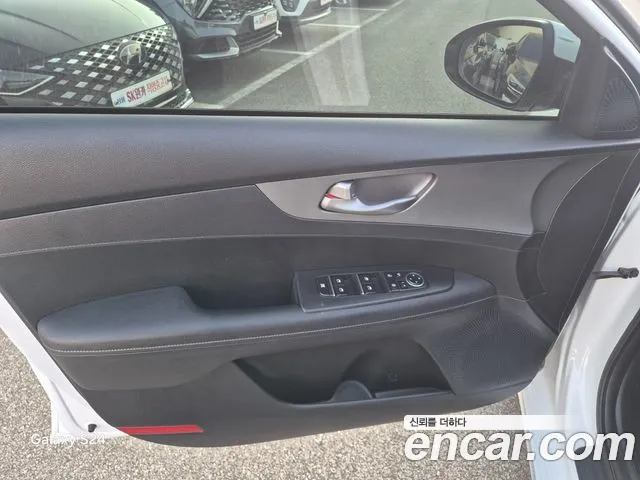 Kia K3 2019 thumb 10