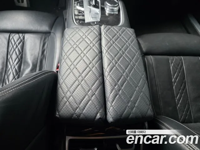 BMW 7 серии 2017 thumb 9