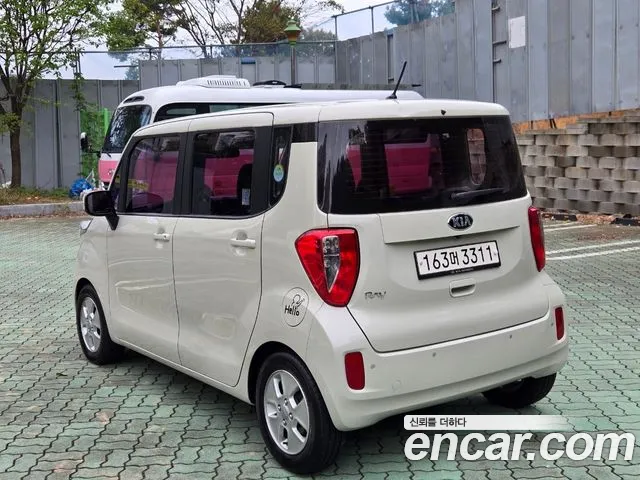 Kia Ray 2013 thumb 6