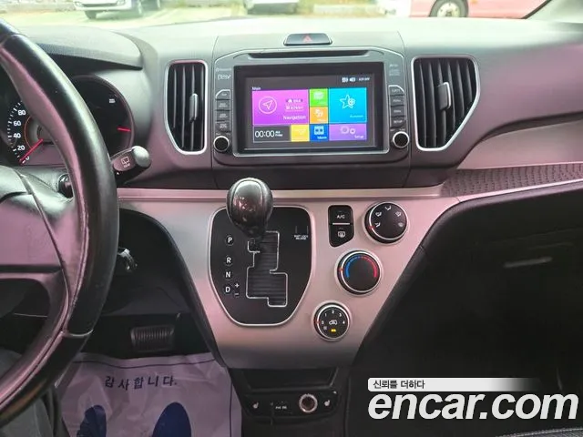 Kia Ray 2013 thumb 8