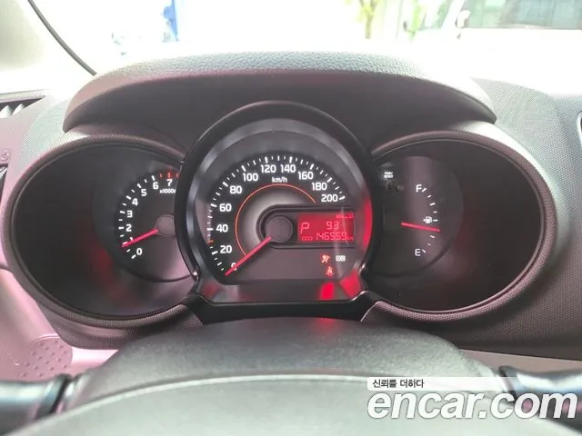 Kia Ray 2013 thumb 10