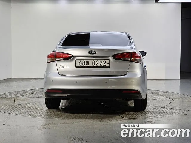 Kia K3 2016 thumb 3