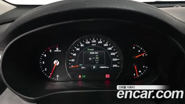 Kia Sorento 2015 thumb 8