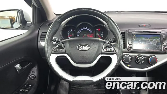 Kia Morning 2011 thumb 12