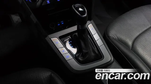 Hyundai Avante 2016 thumb 9