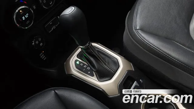Jeep Renegade 2017 thumb 9