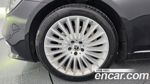 Mercedes-Benz S-Класс 2019 thumb 5
