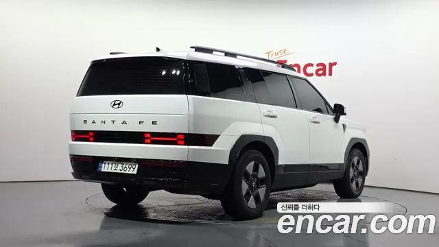 Hyundai Santa Fe 2024 thumb 2