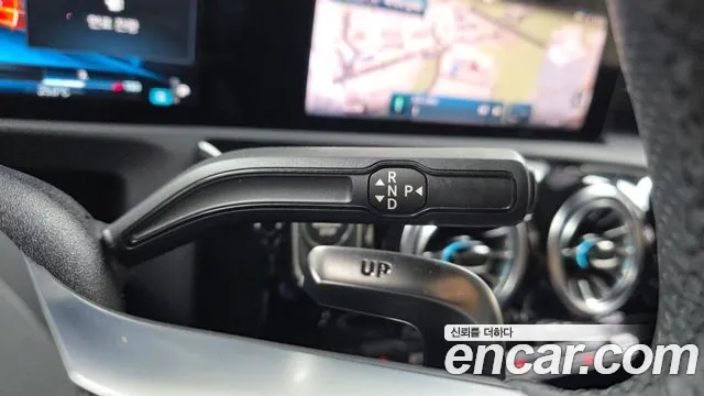 Mercedes-Benz CLA 2025 thumb 8