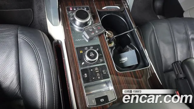Land Rover Range Rover 2015 thumb 9