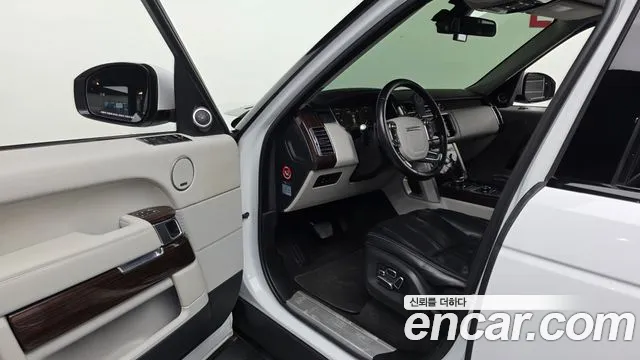 Land Rover Range Rover 2015 thumb 10