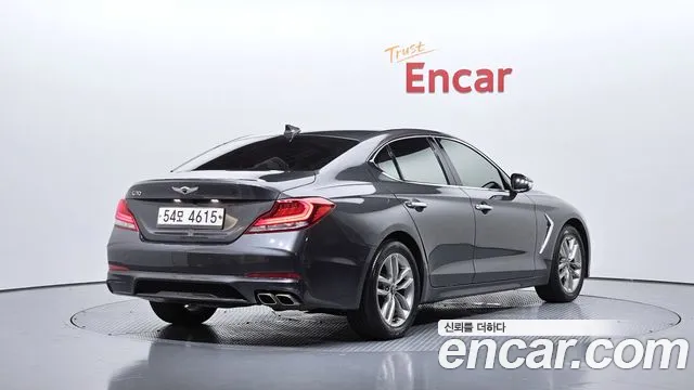 Genesis G70 2017 thumb 2